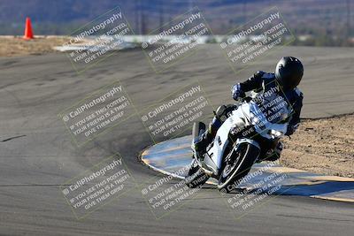 media/Jan-09-2022-SoCal Trackdays (Sun) [[2b1fec8404]]/Turns 9 and 8 (920am)/